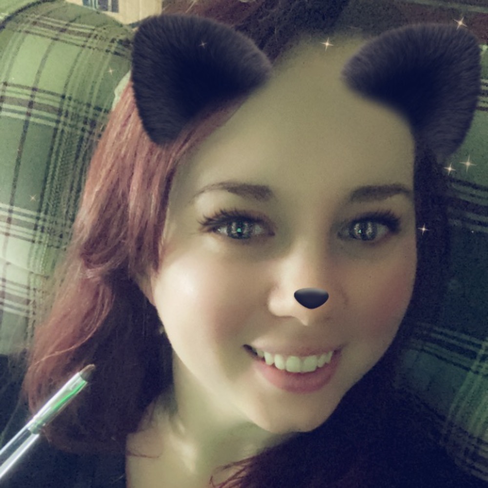 Meet your Posher, Brooke